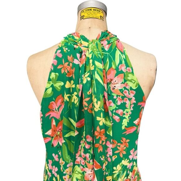 Vince Camuto Green Floral Halter Dress
Size 10 - Picture 5 of 7